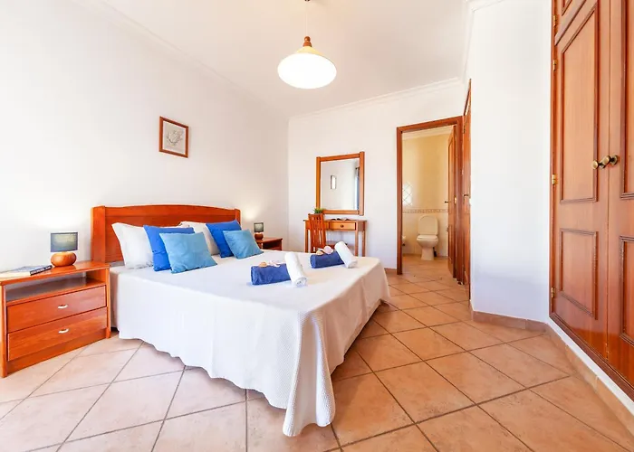 Villa Azzurra By Algarve Vacation