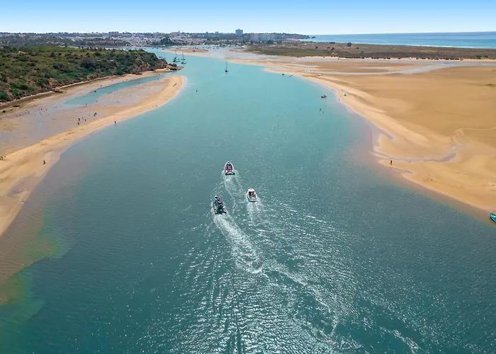 Azzurra By Algarve Vacation Villa *