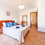 Vila Azzurra - Piscina E Ping Pong Em